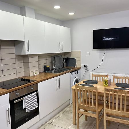 ロンドンComfy Entire Flat In Kings Crossアパートメント エクステリア 写真